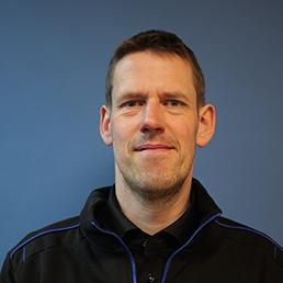 contact met Corne Thomassen, Service Coördinator bij BAS Truck Center