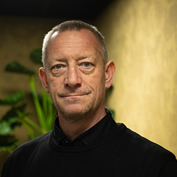 Contact met Frank Lotthrinkx, Chef Milieutechniek bij BAS Truck Center