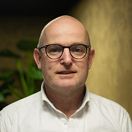 contact met Han van Kleef, Vestigingsmanager bij BAS Truck Center Nijmegen