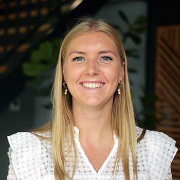 Contact met Jill van Kasteren, gastvrouw bij BAS Truck Center Experience
