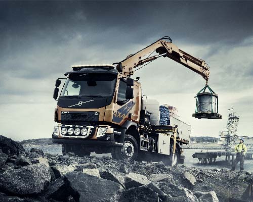 Volvo FL met kraan