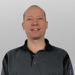 Contact met Barend Kragten, Belettering en Design medewerker bij BAS Truck Center